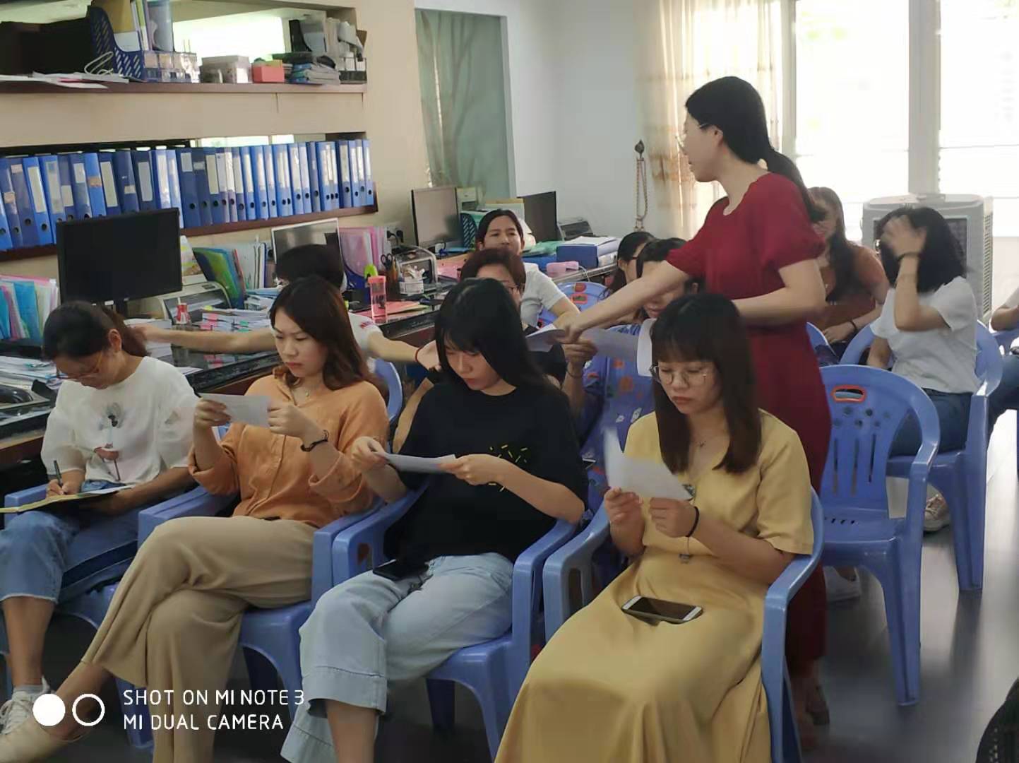 图片关键词